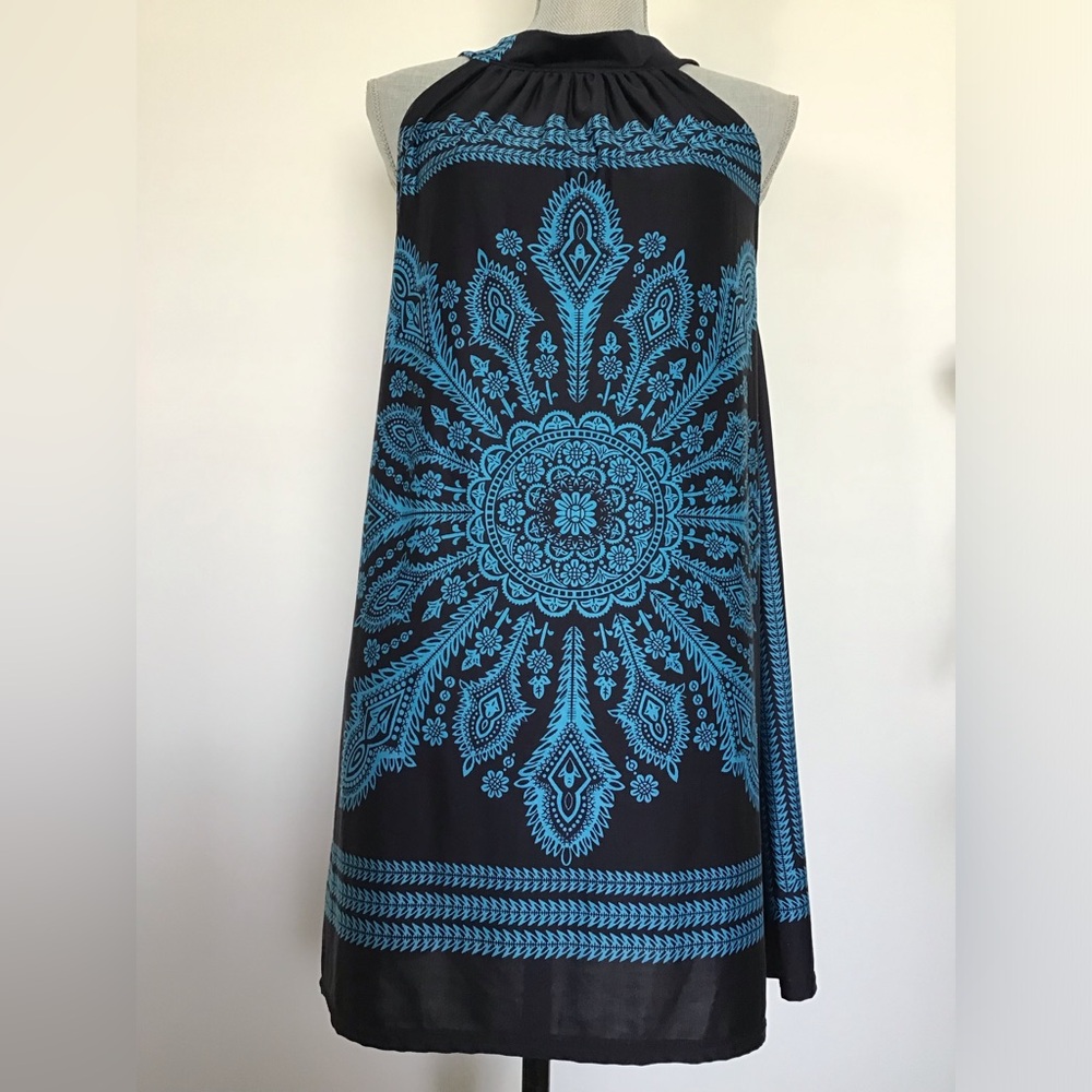 TROP BELLE POUR TOI MONTRÉAL DRESS